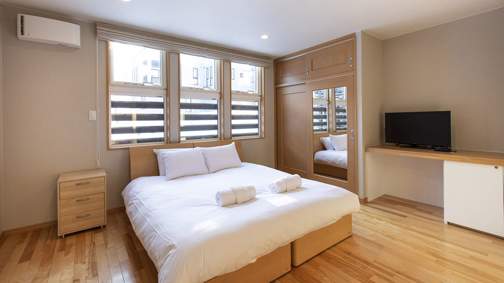 Casi67 East - Guest bedroom design